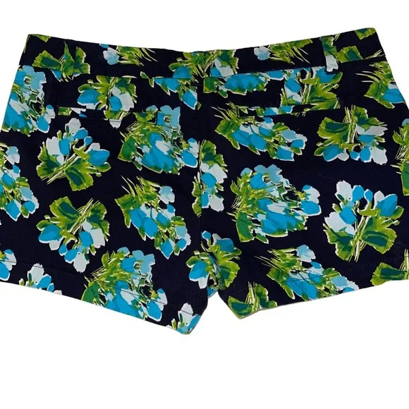 Merona Women’s Floral Shorts Size 12 Blue Green Floral Patten Summer Shorts - Picture 2 of 3